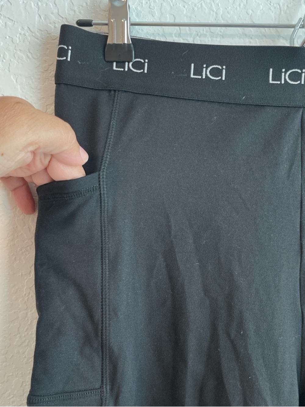 Lici Fit: Black Strappy Bralette and Biker Shorts Set - Picture 9 of 12